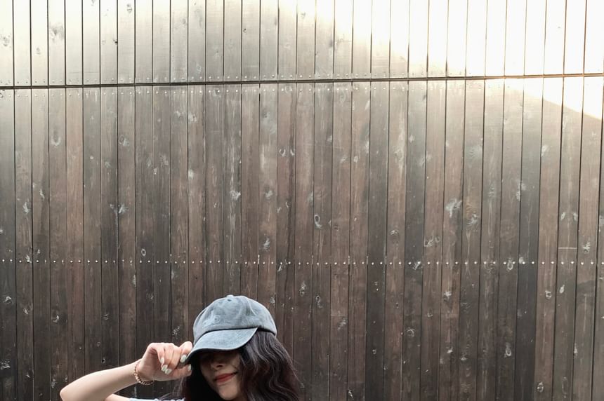 Slim High Shorts Waist / V-Neck Tee Fit Mock Short-Sleeve Lace Two-Piece Plain Trim