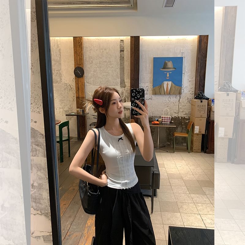 Neck Bow Fit Lace Panel Top Crew Tank Slim