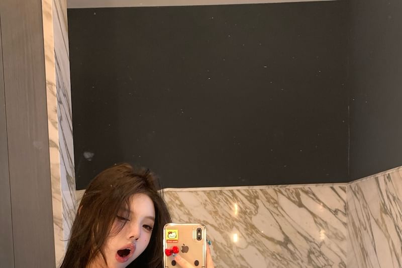 Bow Fit Crop Mesh Slim Top Cami