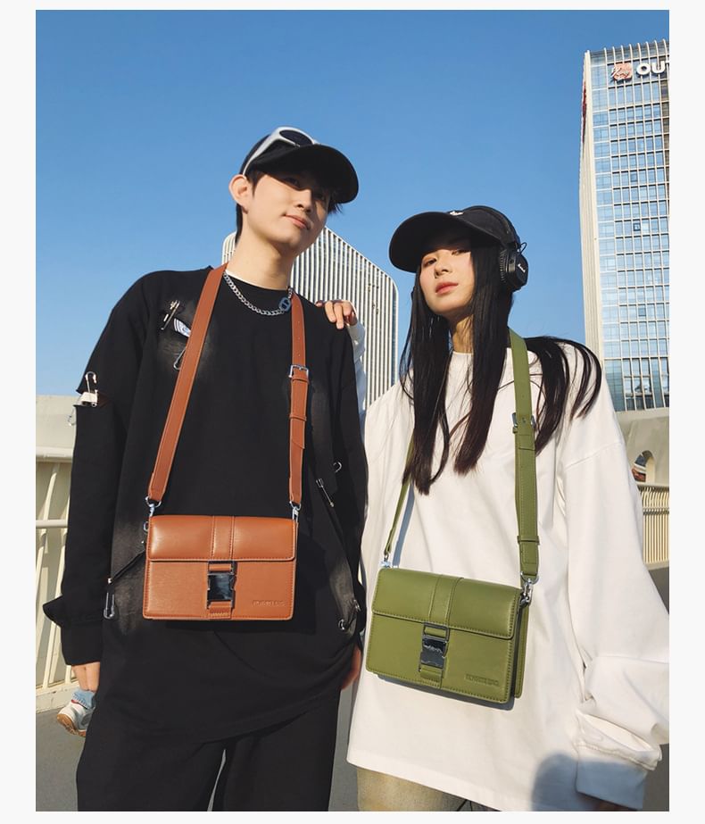 Plain Leather Bag Flap Buckled Crossbody Faux