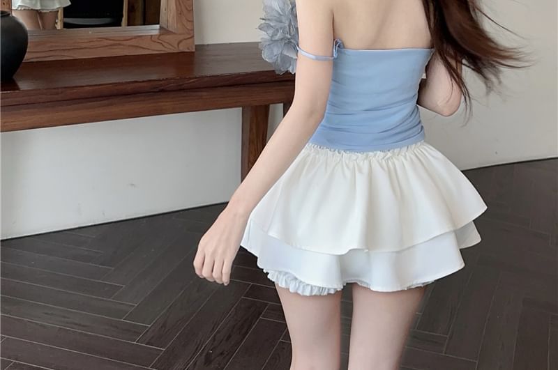 T-Shirt Off-Shoulder Detail Plain Flower