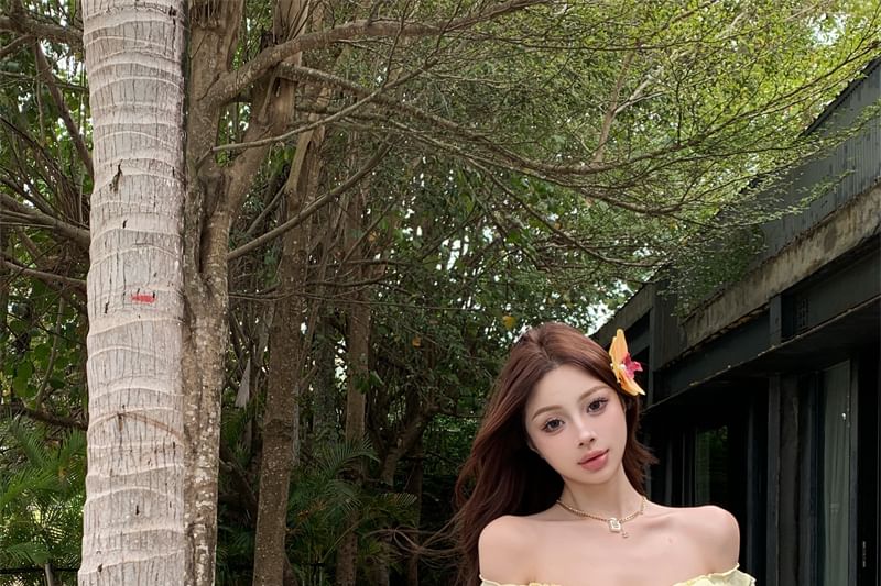 Plain Halter Strawberry Print Mini Ruffle Pencil Skirt High / Top Waist