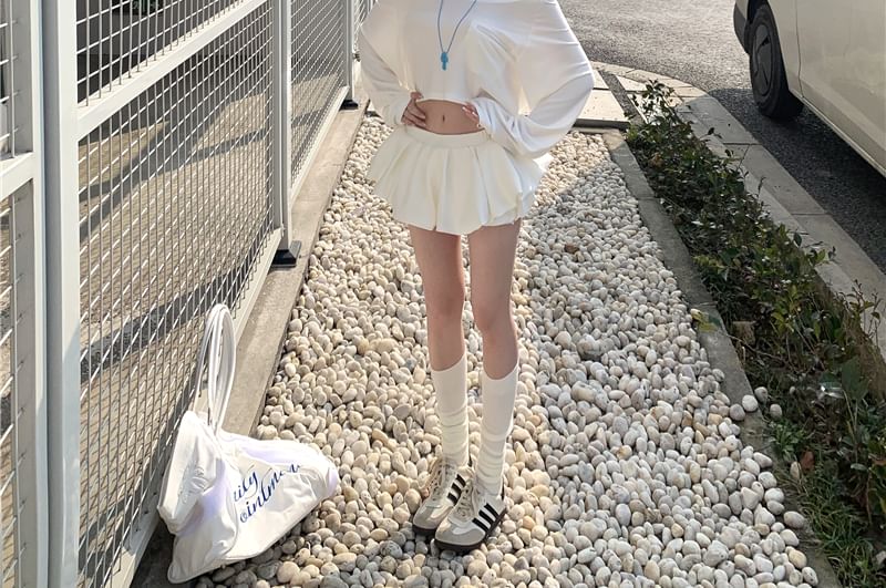 Mini Skirt Long-Sleeve Shoulder T-Shirt Plain / Off A-Line Crop