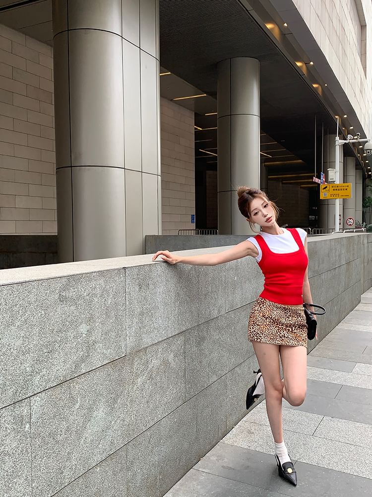 Square Tank Plain Dog Leopard Top Low Mini Pencil Print Cap Round Knit Skirt Tee Rise / Sleeve Neck