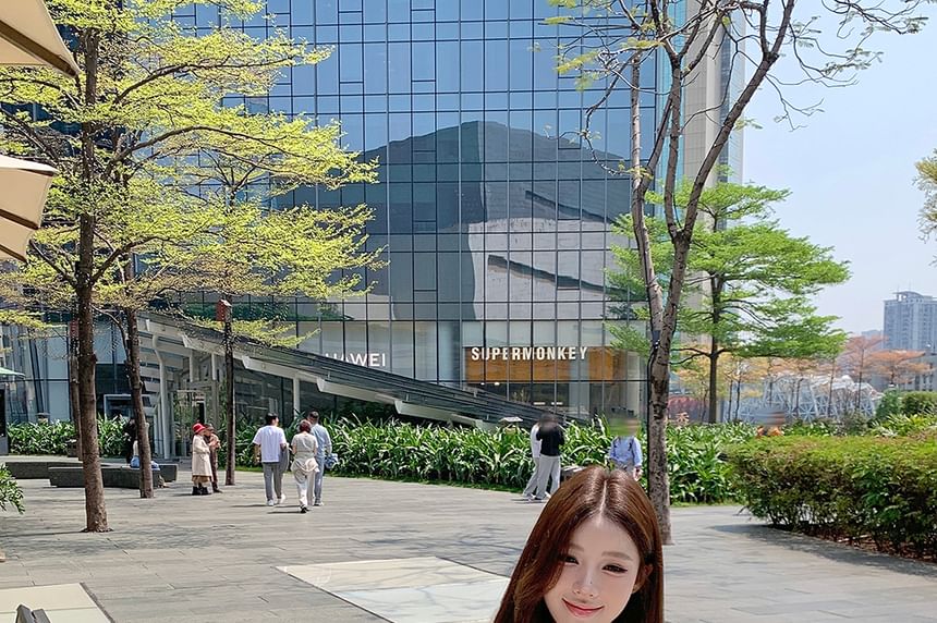 Keyhole Top Ruffle Plain Halter