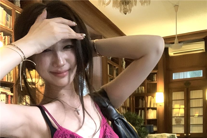 Lace V-Neck Top Camisole Bow Plain