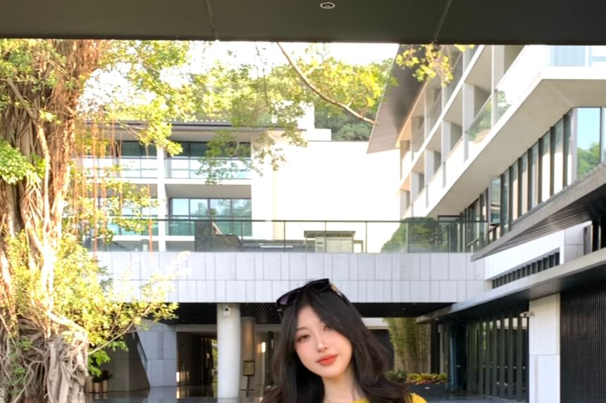 T-Shirt Plain Skirt Mini Set: Crop Long-Sleeve +