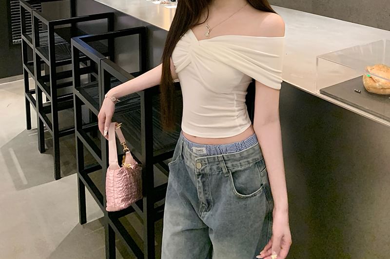 Short-Sleeve Plain Twisted Crop V-Neck Top
