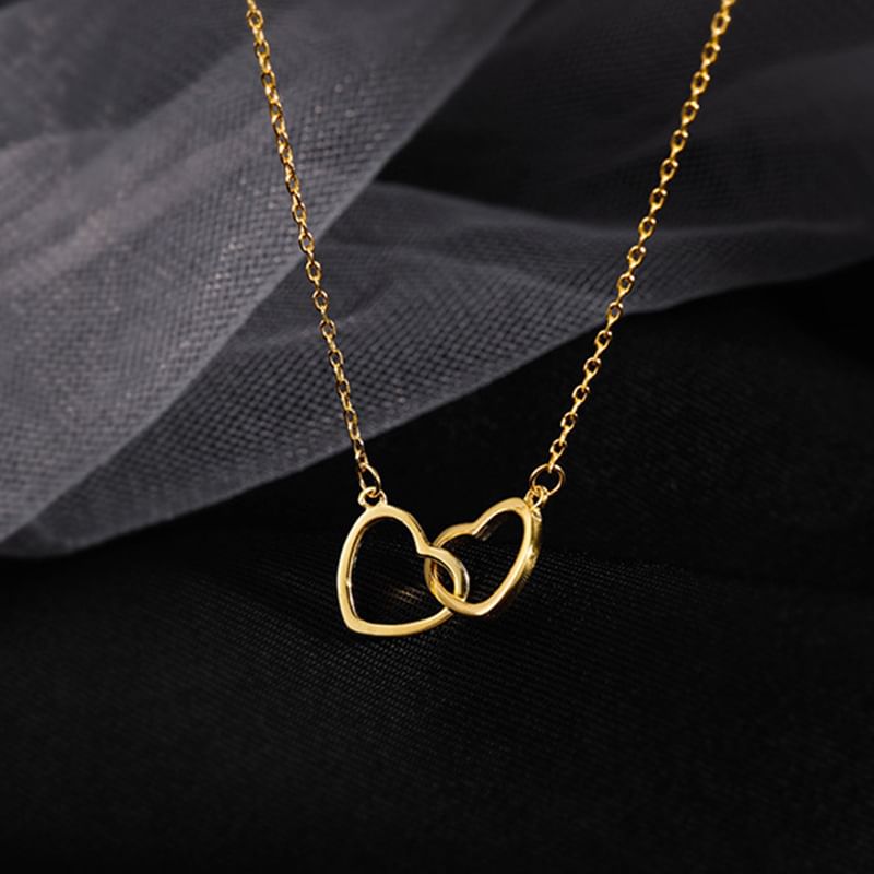 Pendant Interlocking Heart Necklace