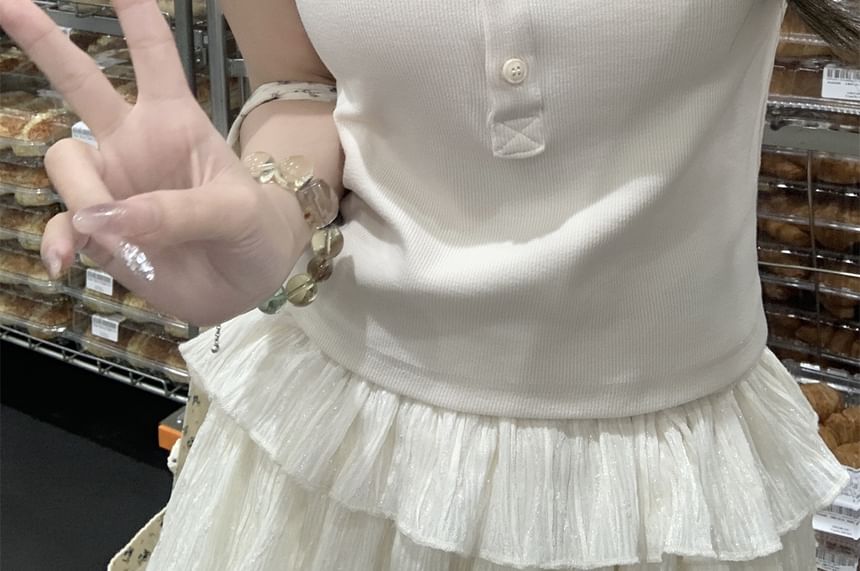 Bow Embroidered Short-Sleeve Slim Fit Scoop Crop Neck T-Shirt