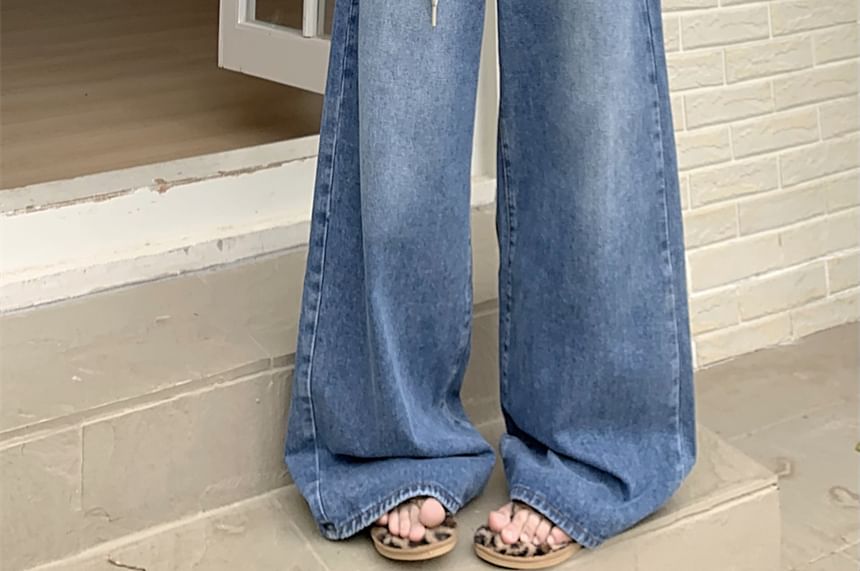 Waist Leg High Wide Washed Jeans
