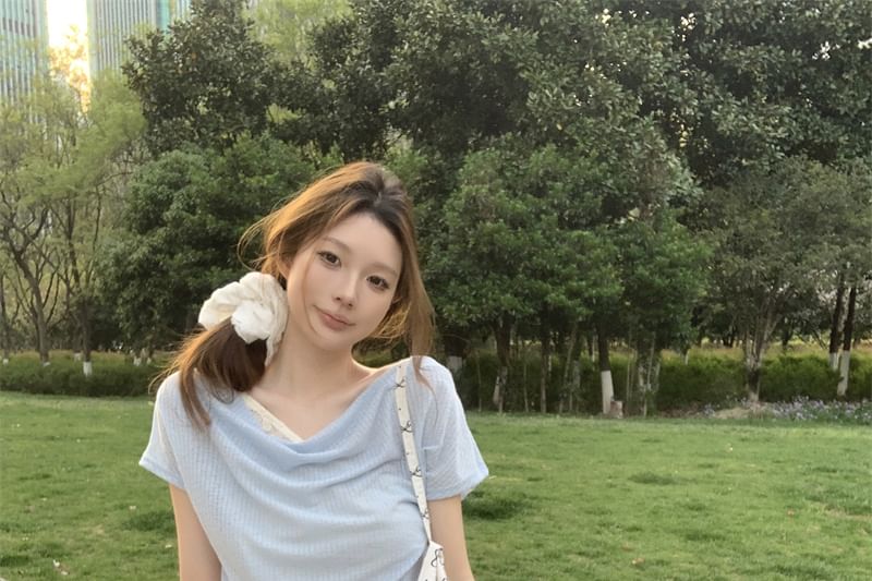 Short-Sleeve Tee One-Shoulder Plain