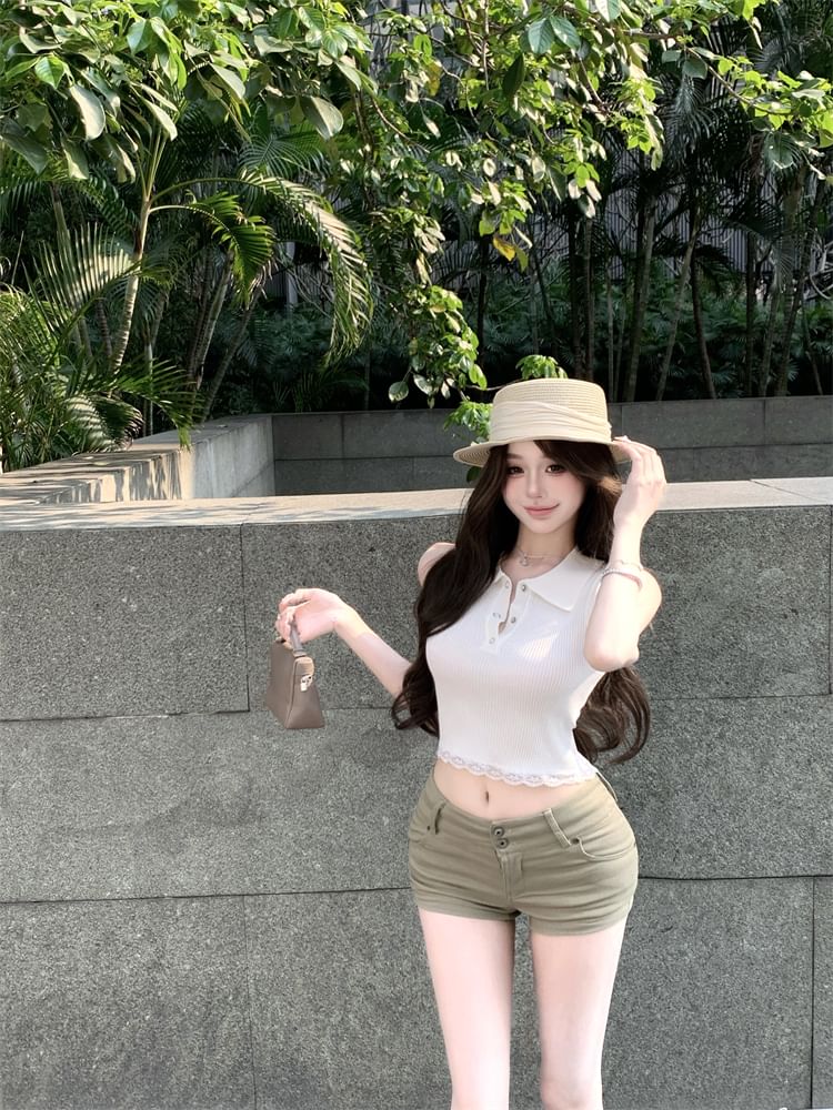 Plain Sleeveless Collared Trim Lace Top