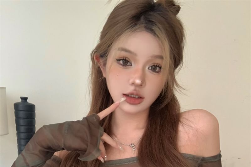 Off-Shoulder Long-Sleeve Set: + Camo Tube Top Print Mesh Crop