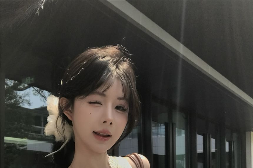 Crop Top One-Shoulder Lace