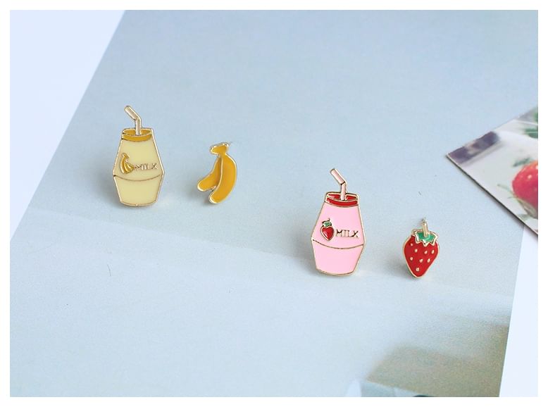 / Milk Fruit Asymmetrical Stud Clip-On Earring
