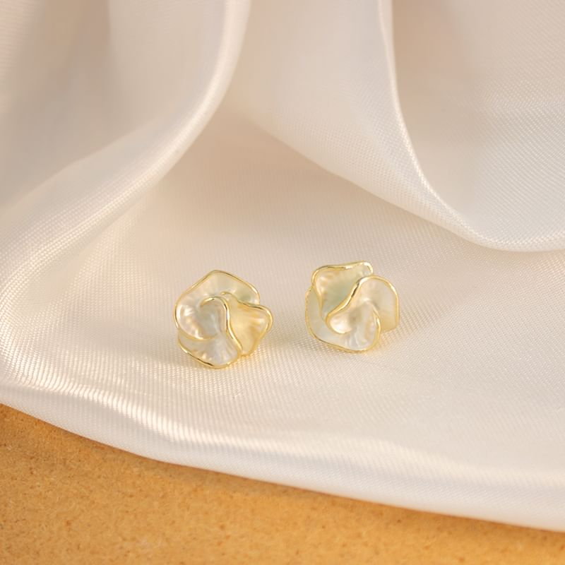 / Flower Stud Earring Clip-On