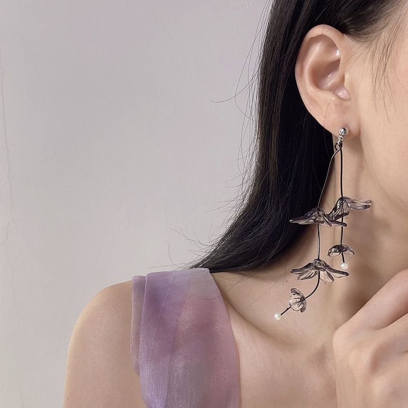 Earring Clip-On Drop Asymmetrical / Flower