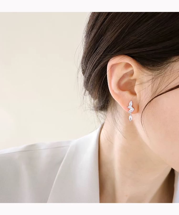 Drop Clip-On Earring / Rhinestone