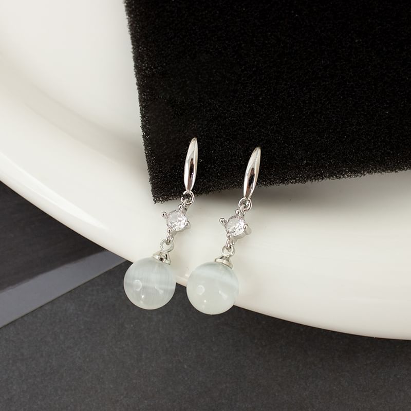 Eye Faux Cuff Cat Dangle / Designs) Alloy Stone (Various Ear Earring