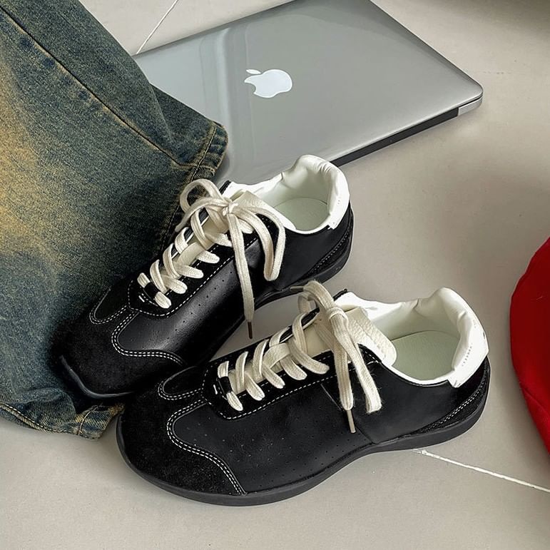 Lace-Up Sneakers Leather Faux