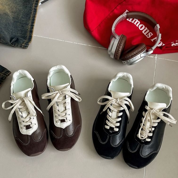 Lace-Up Sneakers Leather Faux