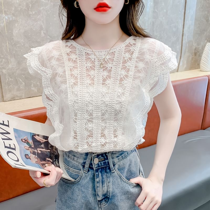 Crewneck Lace Tee - Cap Sleeved