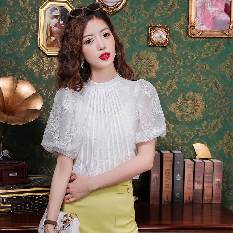 Crewneck Lace Blouse - Puff Sleeved