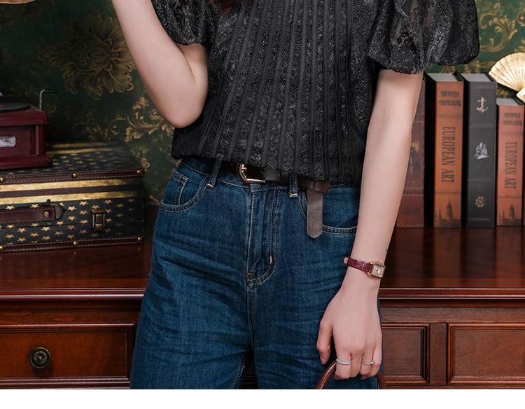 Crewneck Lace Blouse - Puff Sleeved