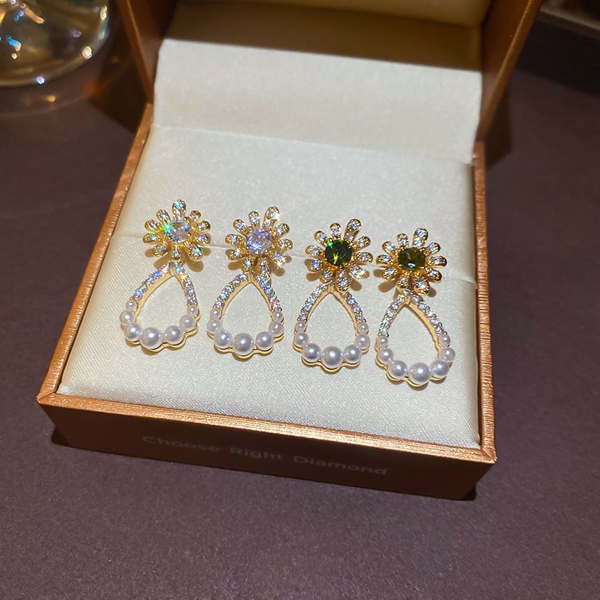 Floral Rhinestone Faux Pearl Alloy Drop Earring