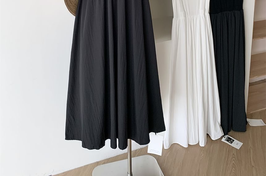 Dress Neck Scoop Plain A-Line Midi Sleeveless