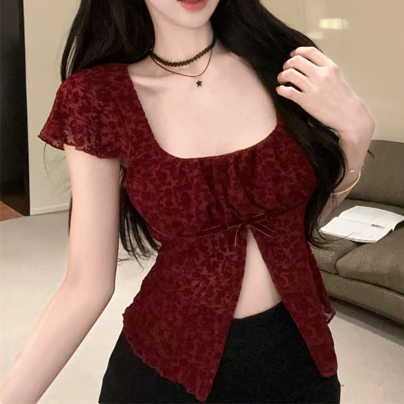 Hem Square Neck Lace Short-Sleeve Top Slit