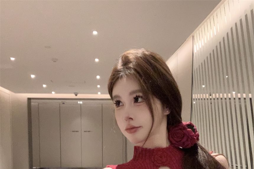 Top Knit Accent Neck Sleeveless Mock Floral Crop