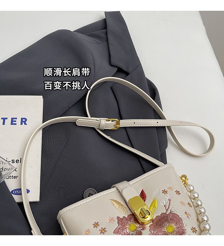 Pearl Faux Bucket Strap Embroidered Bag Floral