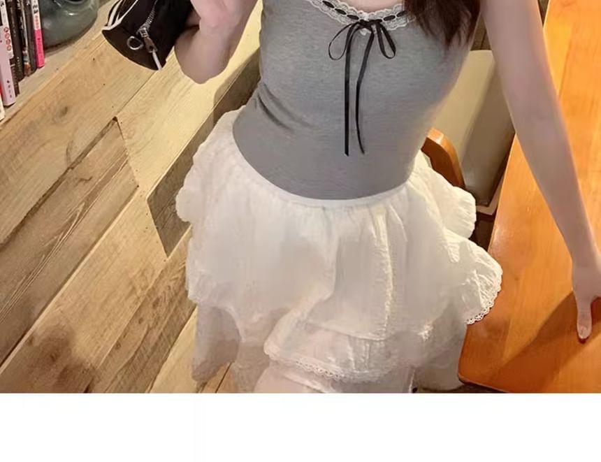 Trim Plain Crop Top Lace Accent Bow V-Neck Cami