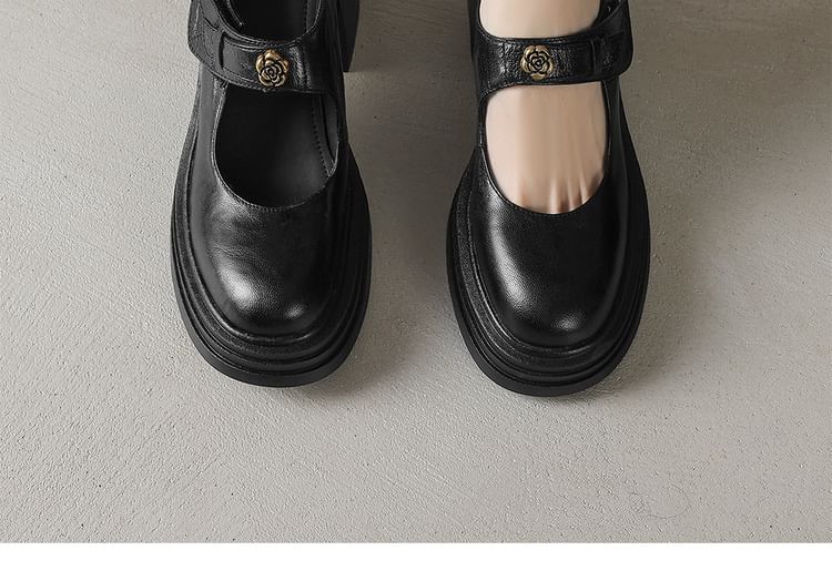 Block Mary Jane Platform Heel Pumps