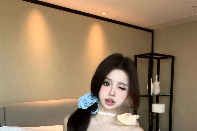 Puff-Sleeve Slim Bow Fit Plain Off-Shoulder Top