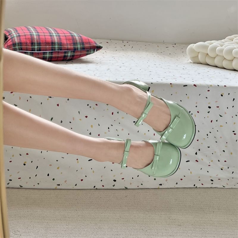 Patent Chunky Leather Sandals Heel Bow