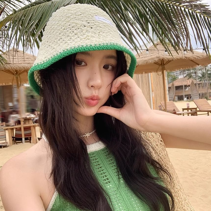 Applique Lettering Trim Contrast Knit Hat Bucket