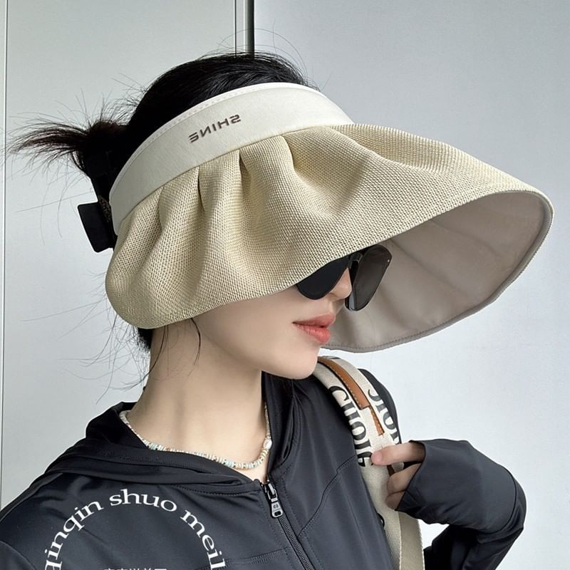 Sun Lettering Ruffle Hat