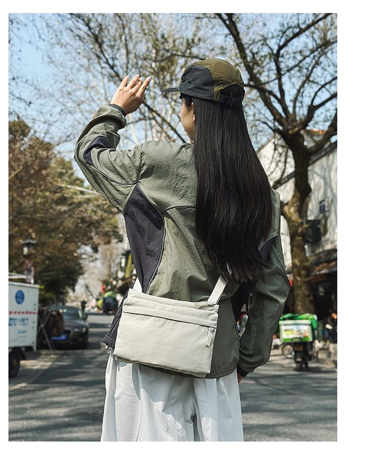 Crossbody Multi-Pocket Bag