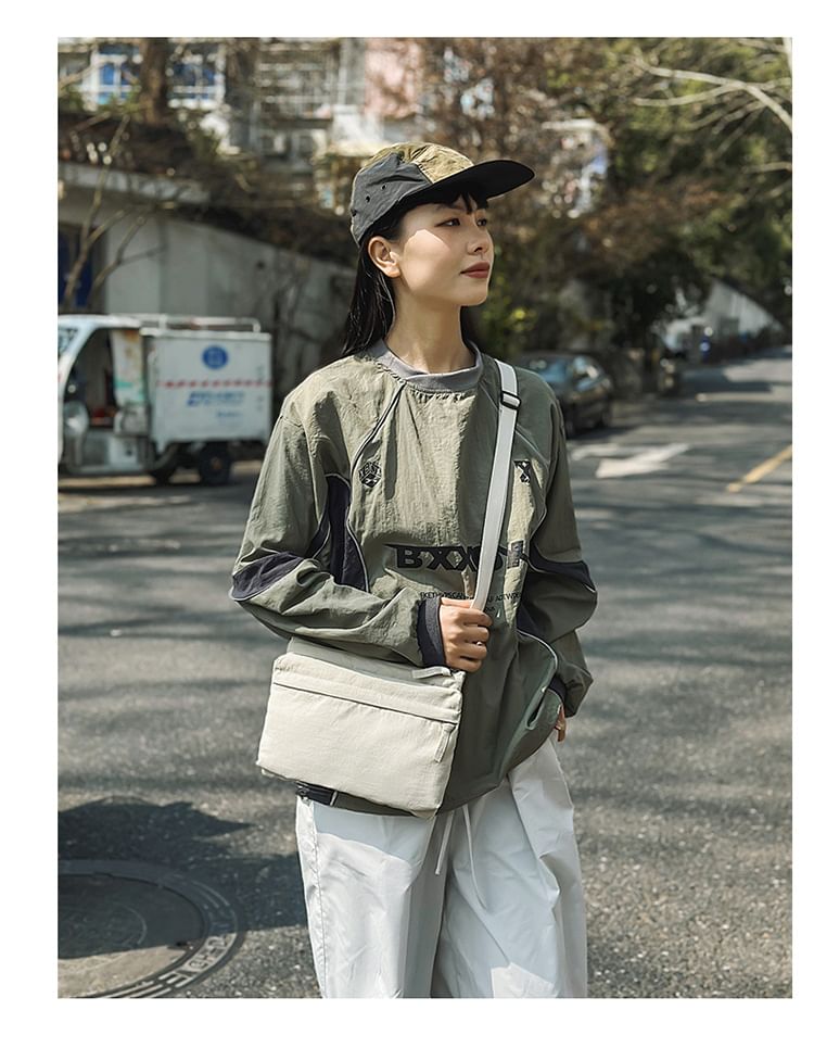 Crossbody Multi-Pocket Bag