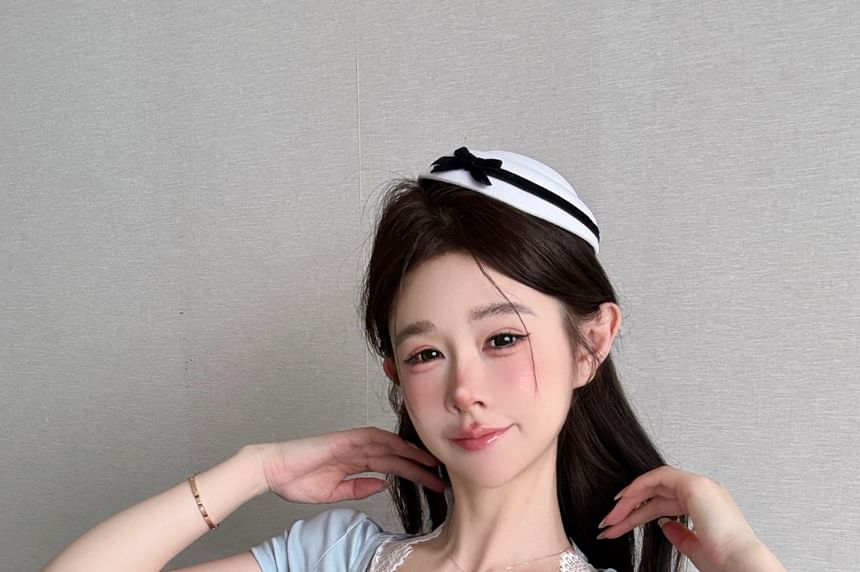 Panel Sleeve Bow Short Top V-Neck Lace