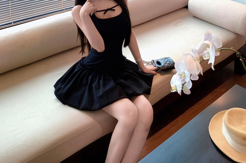 Bow Neck Sleeveless Gathered A-Line Plain Dress Mini Square