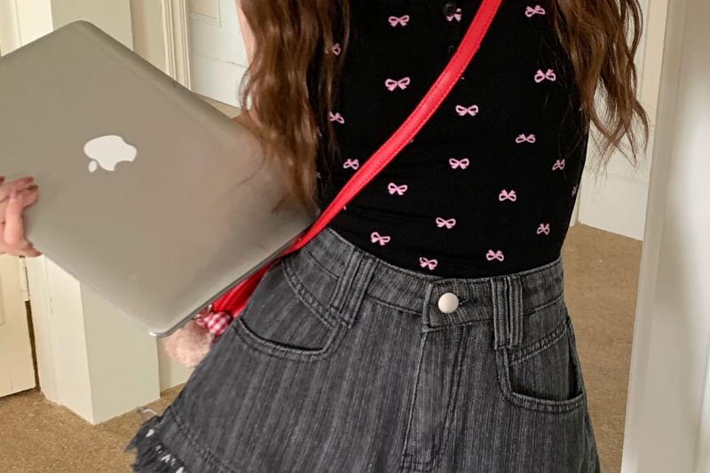 High Waist Denim Washed Shorts Fringe