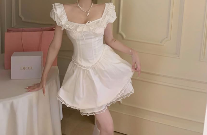 Square Ruffle / Bow Blouse Trim Cap Skirt Waist Sleeve Neck High Mini Lace Plain A-Line