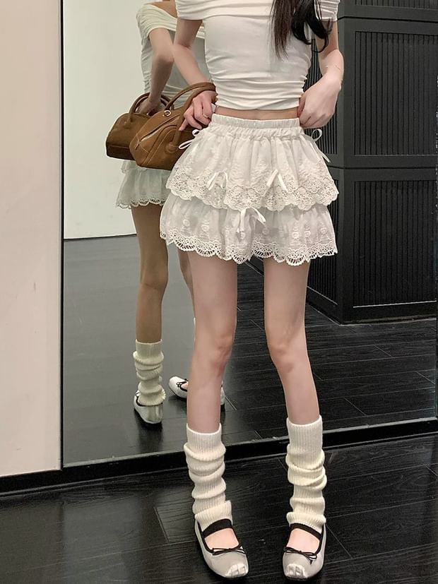 Lace-Trimmed Tiered Mini Skirt with High Waist