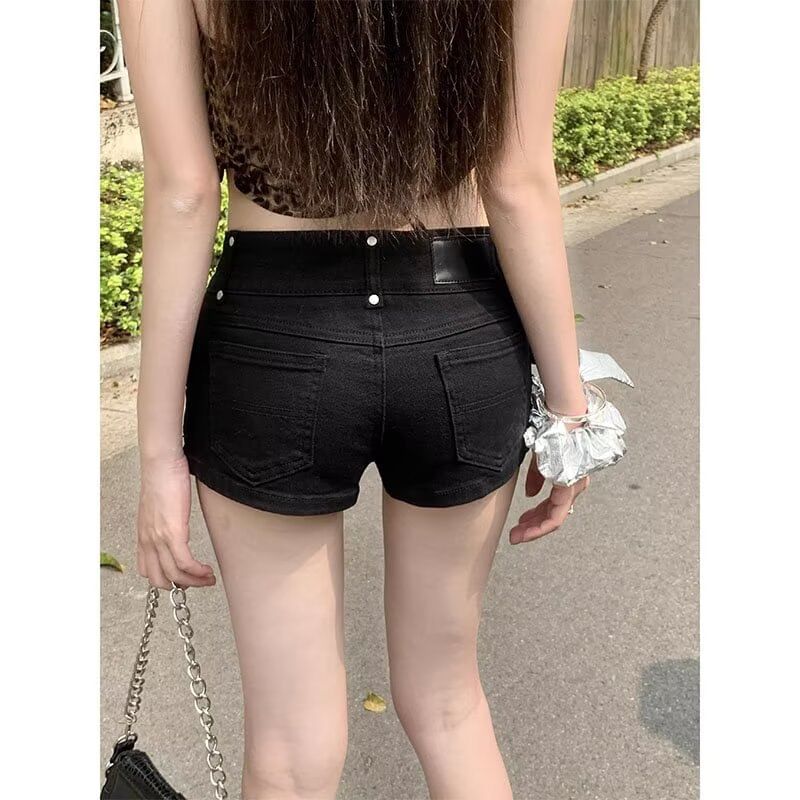 Low Rise Plain Denim Cargo Hot Pants