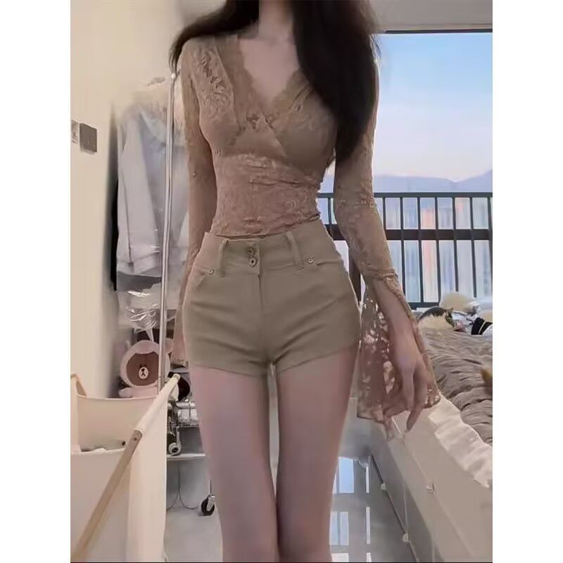 Mid Rise Plain Denim Hot Pants