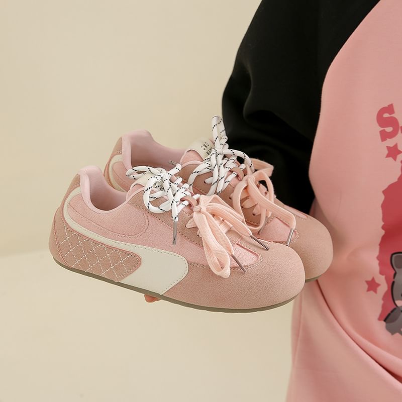 Quilted Sneakers Panel